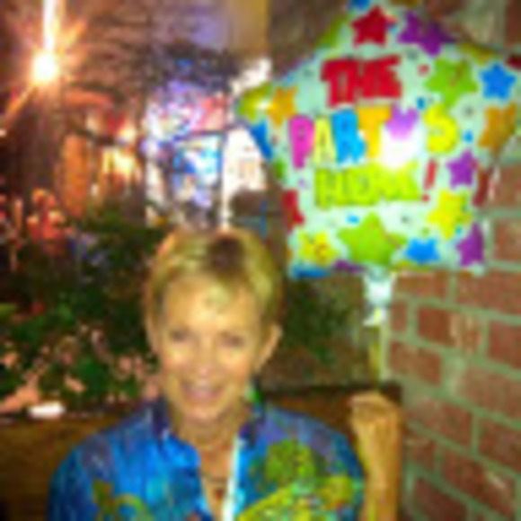 Meet your Posher, Monte - Picture 1 of 1